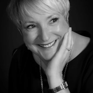 Meet your Posher, Sylvia